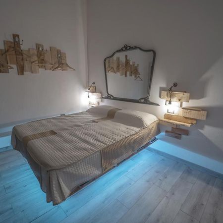 La Casa Della Moda Montescaglioso Exteriör bild