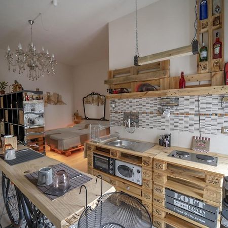 La Casa Della Moda Montescaglioso Exteriör bild