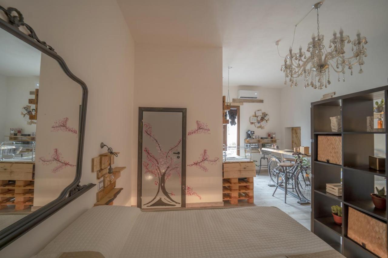 La Casa Della Moda Montescaglioso Exteriör bild